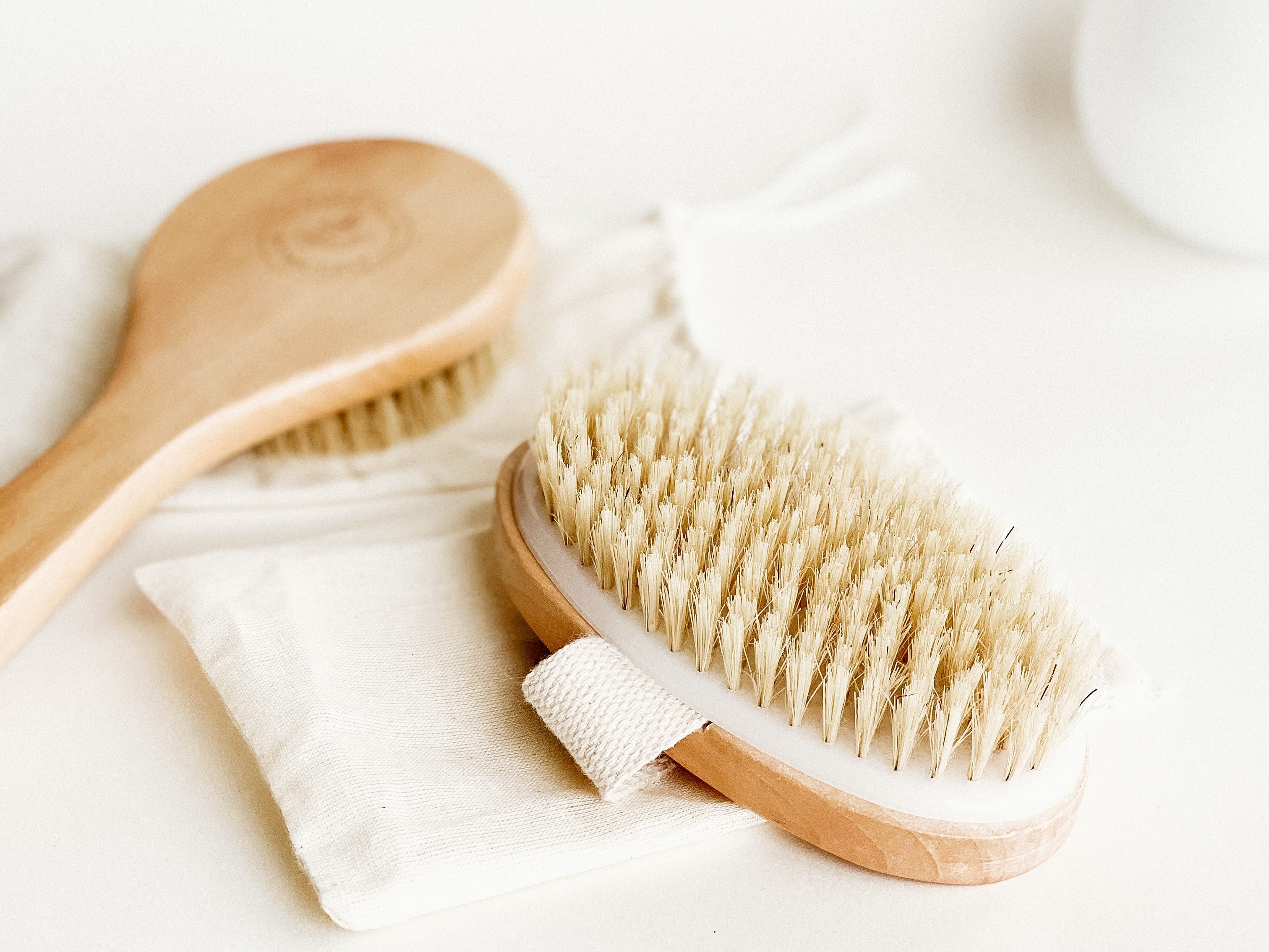 Reviving an Age-Old Practice: The Benefits of Dry Brushing