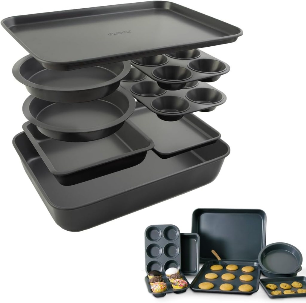 gifts for grandma : bakeware
